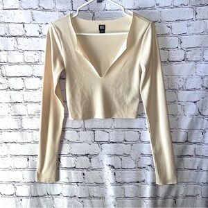 BDG Urban Outfitters‎ Deep V Long Sleeve Ribbed Cropped Top Size Medium